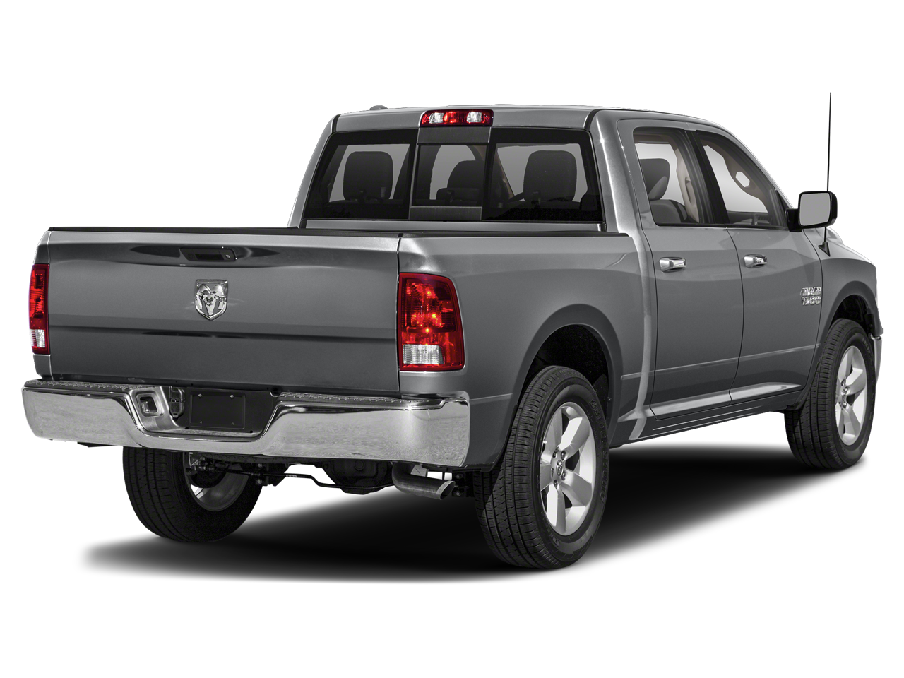 2022 RAM 1500 Classic SLT Crew Cab 4x2 5'7' Box