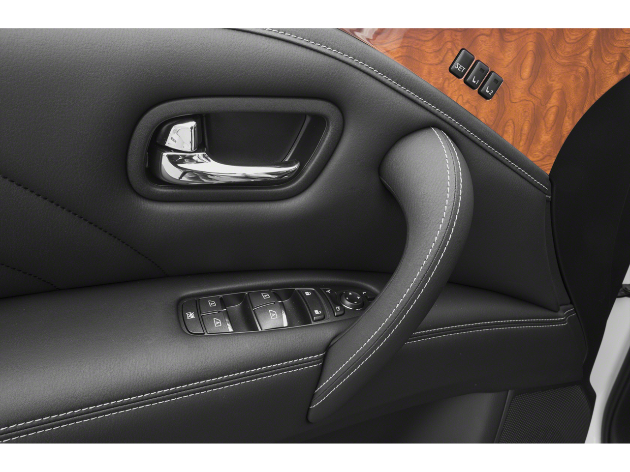2015 INFINITI QX80 4DR 4WD