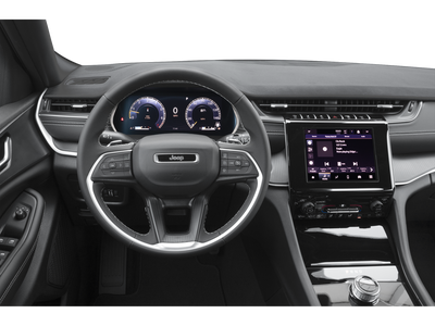 2027 Jeep Grand Cherokee Laredo