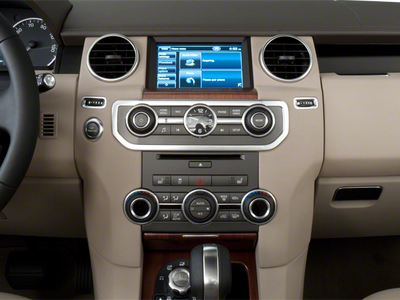 2013 Land Rover LR4 LUX