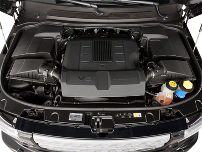 2013 Land Rover LR4 LUX