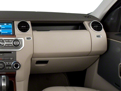 2013 Land Rover LR4 LUX