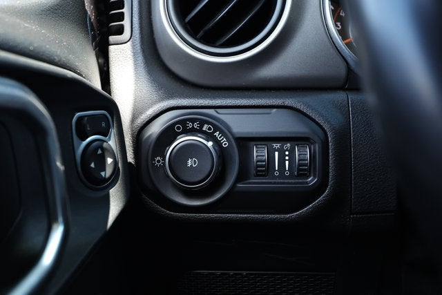 2020 Jeep Wrangler Sport S 4x4
