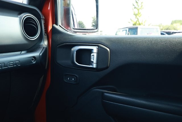 2020 Jeep Wrangler Unlimited Willys 4x4