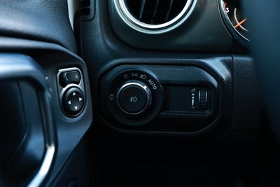 2023 Jeep Wrangler 4-Door Sahara 4x4
