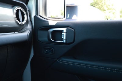 2023 Jeep Wrangler 4-Door Sahara 4x4