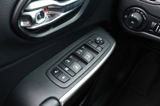 2022 Jeep Cherokee Latitude Lux 4x4