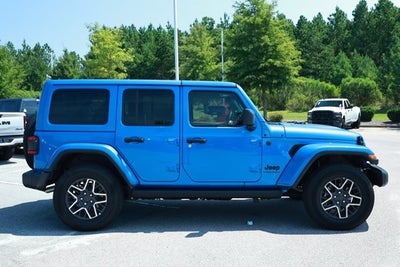 2026 Jeep Wrangler 4-Door Sahara 4x4