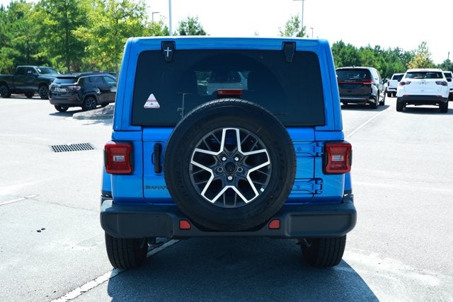 2026 Jeep Wrangler 4-Door Sahara 4x4