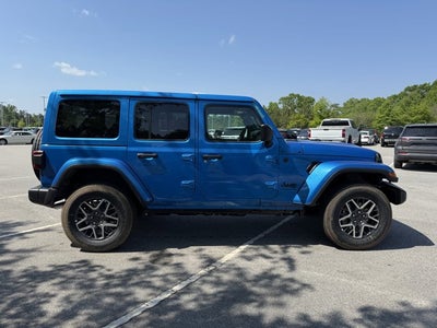 2025 Jeep Wrangler WRANGLER 4-DOOR SAHARA