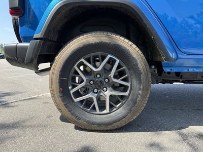 2025 Jeep Wrangler WRANGLER 4-DOOR SAHARA