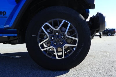 2025 Jeep Wrangler WRANGLER 4-DOOR SAHARA