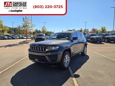 2025 Jeep Grand Cherokee GRAND CHEROKEE LAREDO X 4X2