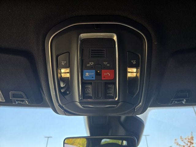 2025 Jeep Grand Cherokee GRAND CHEROKEE LAREDO X 4X2