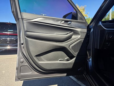 2025 Jeep Grand Cherokee GRAND CHEROKEE LAREDO X 4X2