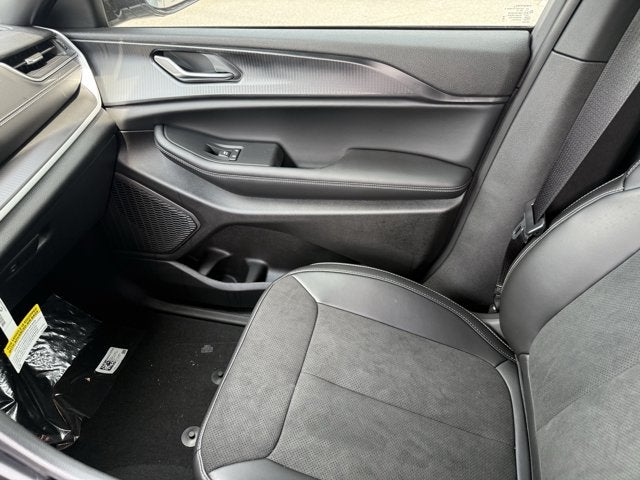 2025 Jeep Grand Cherokee GRAND CHEROKEE ALTITUDE 4X2