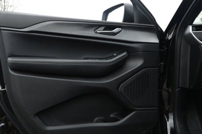 2025 Jeep Grand Cherokee GRAND CHEROKEE LAREDO X 4X2