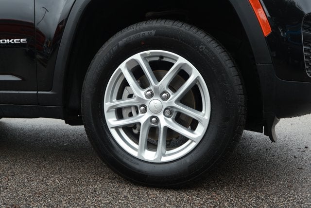 2025 Jeep Grand Cherokee GRAND CHEROKEE LAREDO X 4X2