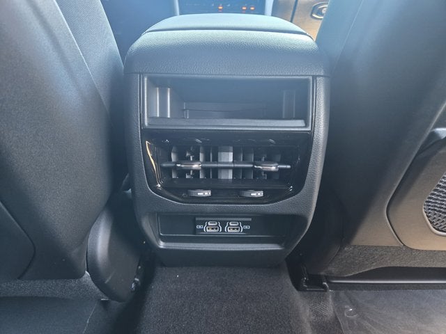 2025 Jeep Grand Cherokee GRAND CHEROKEE LAREDO X 4X2