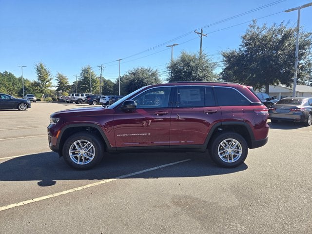 2025 Jeep Grand Cherokee GRAND CHEROKEE LAREDO X 4X2