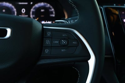 2025 Jeep Grand Cherokee GRAND CHEROKEE LAREDO X 4X2