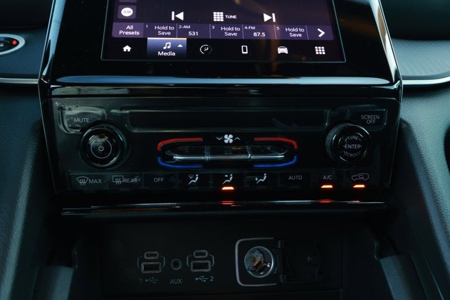 2025 Jeep Grand Cherokee GRAND CHEROKEE LAREDO X 4X2