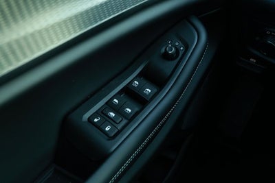 2025 Jeep Grand Cherokee GRAND CHEROKEE LAREDO X 4X2