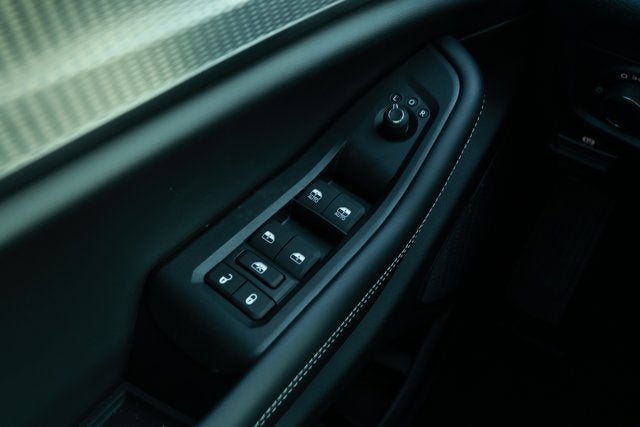 2025 Jeep Grand Cherokee GRAND CHEROKEE LAREDO X 4X2