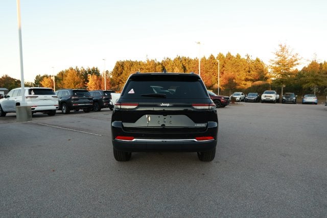 2025 Jeep Grand Cherokee GRAND CHEROKEE LAREDO X 4X2