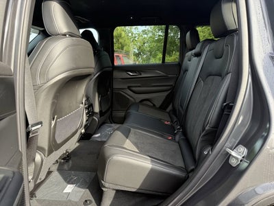 2025 Jeep Grand Cherokee GRAND CHEROKEE ALTITUDE 4X2