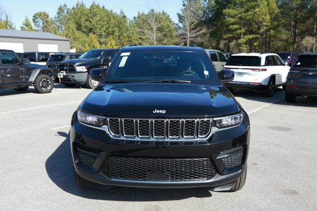 2025 Jeep Grand Cherokee GRAND CHEROKEE LAREDO X 4X2