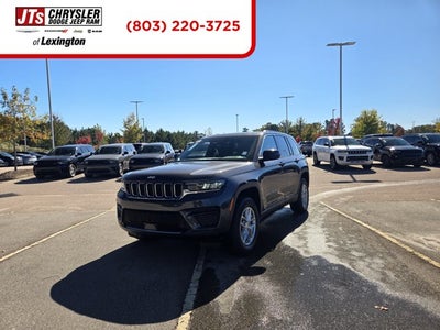 2025 Jeep Grand Cherokee GRAND CHEROKEE LAREDO X 4X2