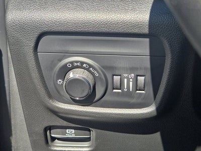 2025 Jeep Grand Cherokee GRAND CHEROKEE LAREDO X 4X2