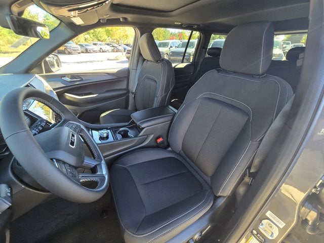 2025 Jeep Grand Cherokee GRAND CHEROKEE LAREDO X 4X2