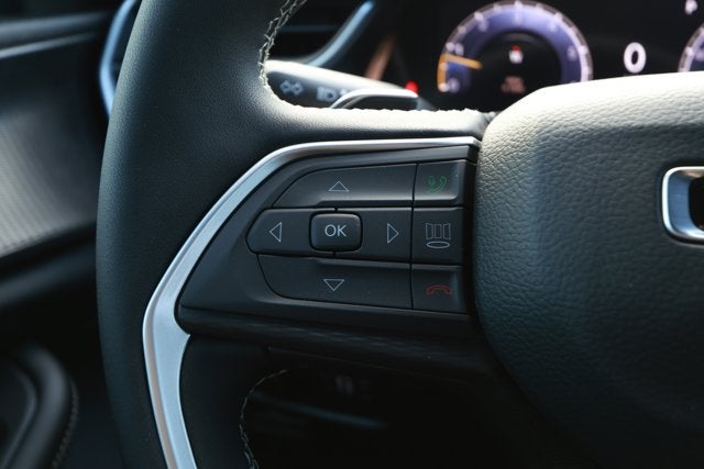 2025 Jeep Grand Cherokee GRAND CHEROKEE LAREDO X 4X2