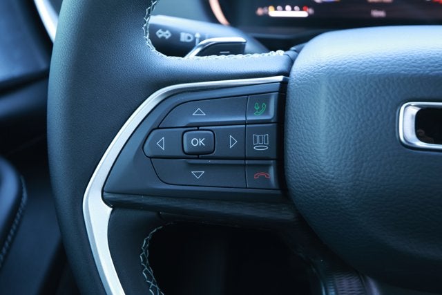 2025 Jeep Grand Cherokee GRAND CHEROKEE LAREDO X 4X2