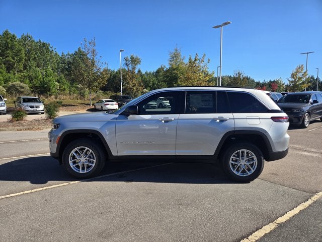 2025 Jeep Grand Cherokee GRAND CHEROKEE LAREDO X 4X2