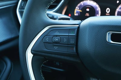 2025 Jeep Grand Cherokee GRAND CHEROKEE LAREDO X 4X2