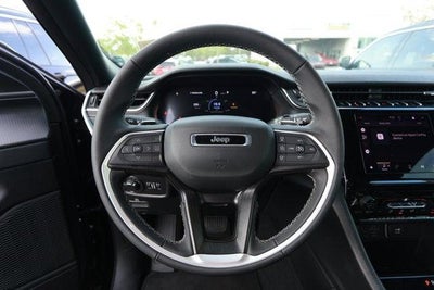 2025 Jeep Grand Cherokee GRAND CHEROKEE LAREDO X 4X2