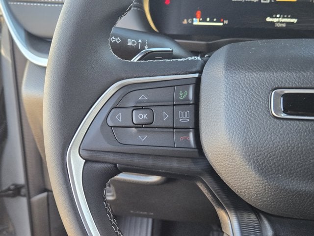 2025 Jeep Grand Cherokee GRAND CHEROKEE LAREDO X 4X2