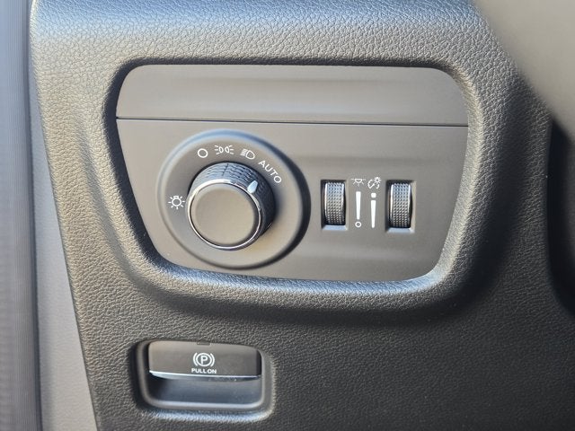 2025 Jeep Grand Cherokee GRAND CHEROKEE LAREDO X 4X2