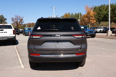 2025 Jeep Grand Cherokee GRAND CHEROKEE LAREDO X 4X2