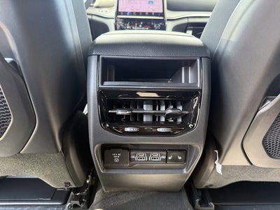 2025 Jeep Grand Cherokee GRAND CHEROKEE LIMITED 4X2