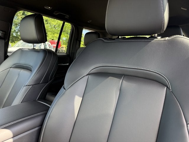 2025 Jeep Grand Cherokee GRAND CHEROKEE LIMITED 4X2