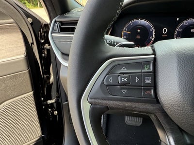 2025 Jeep Grand Cherokee GRAND CHEROKEE LIMITED 4X2