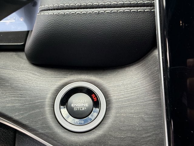 2025 Jeep Grand Cherokee GRAND CHEROKEE LIMITED 4X2