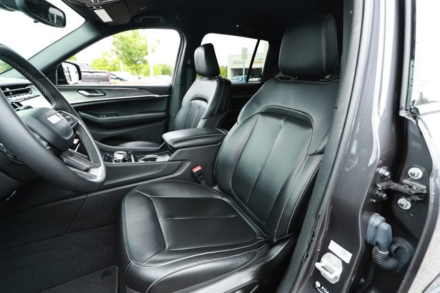 2024 Jeep Grand Cherokee Limited 4x2