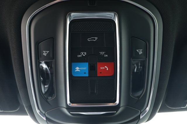2025 Jeep Grand Cherokee Limited 4x2