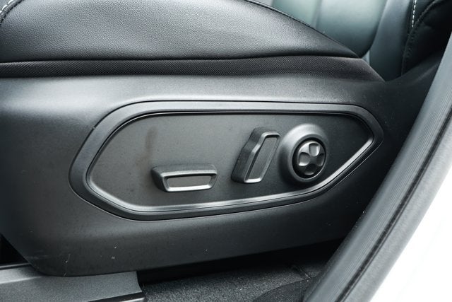 2025 Jeep Grand Cherokee Limited 4x2