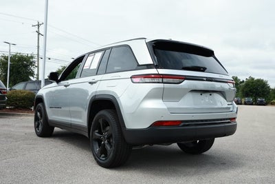 2025 Jeep Grand Cherokee Limited 4x2